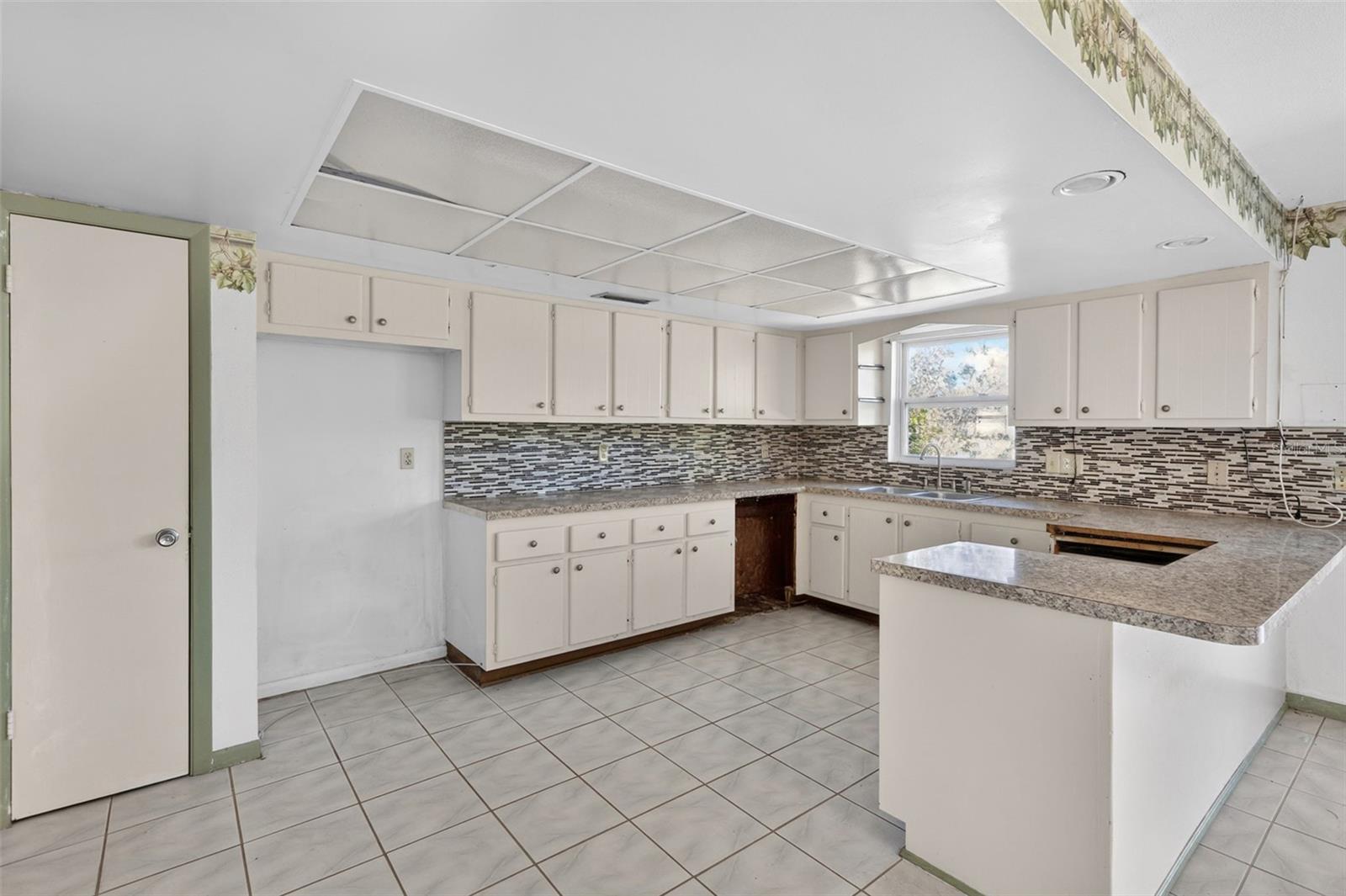 ROTONDA WEST OAKLAND HILLS - Residential