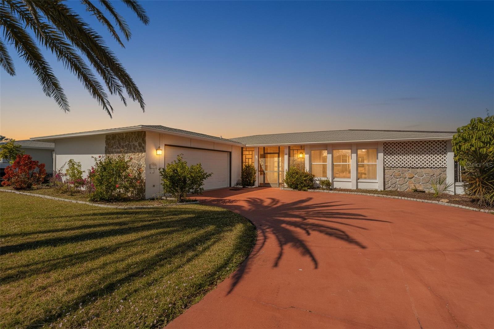 10 GOLFVIEW ROAD, ROTONDA WEST, FL, 33947 2 10 GOLFVIEW ROAD