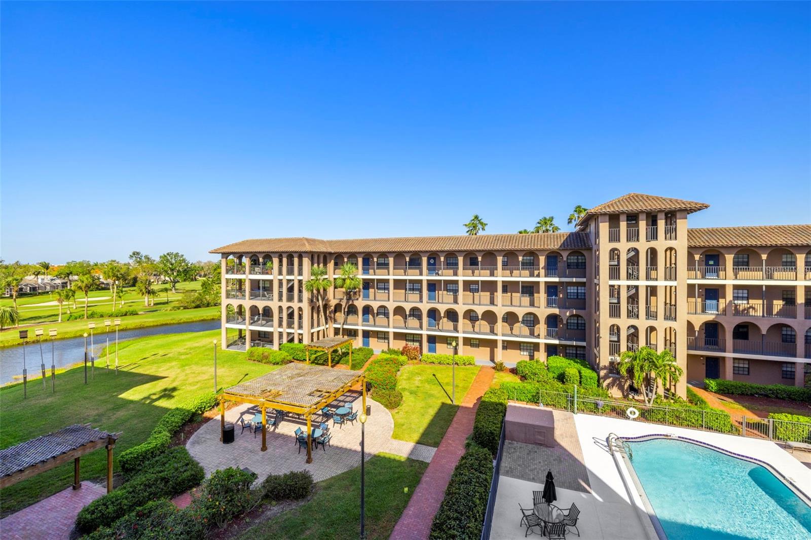 GOLFVIEW I CONDO - Residential