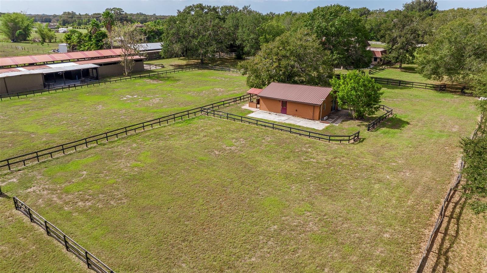 NOT IN A SUBDIVISION - Residential