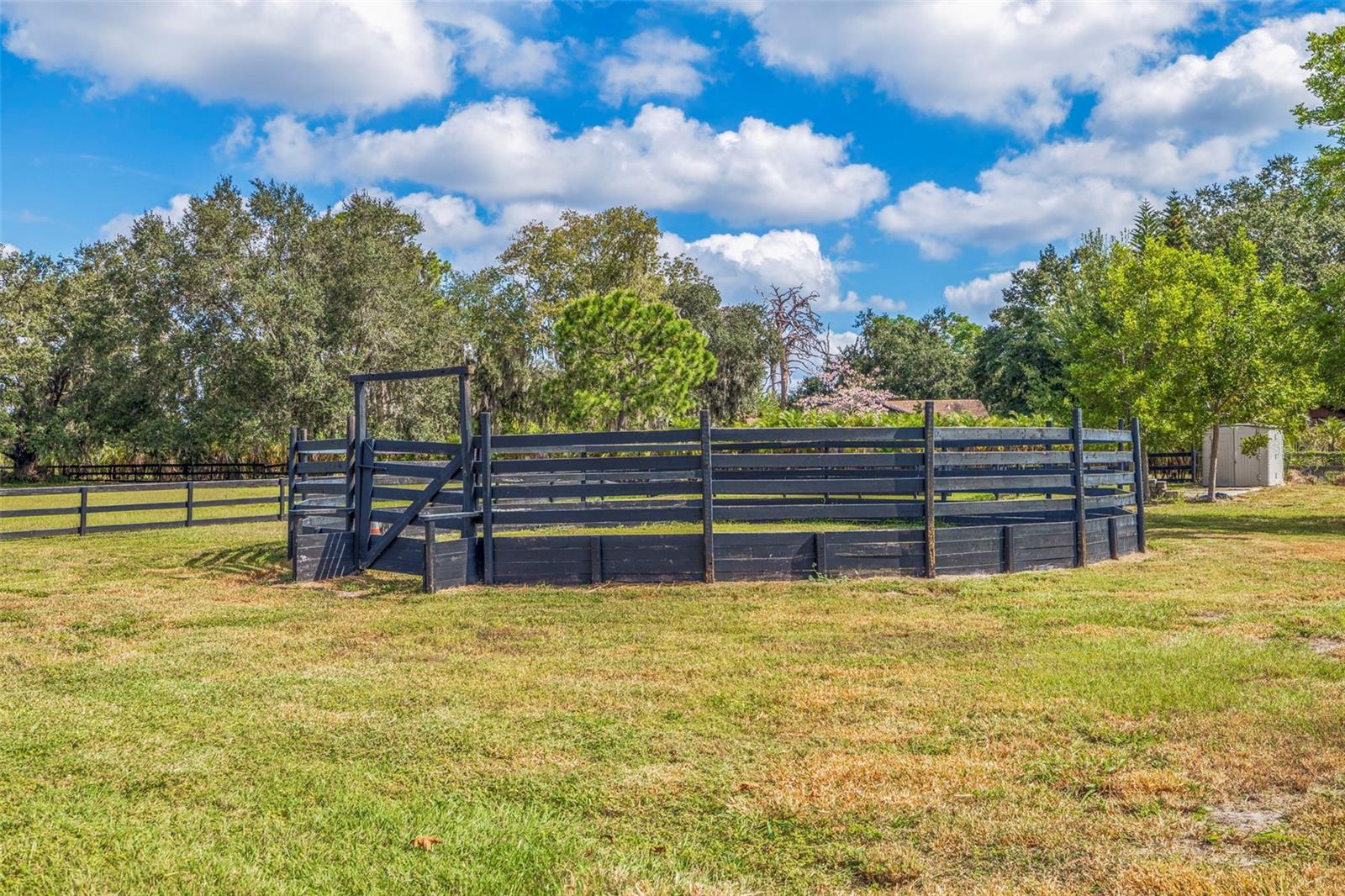 NOT IN A SUBDIVISION - Residential