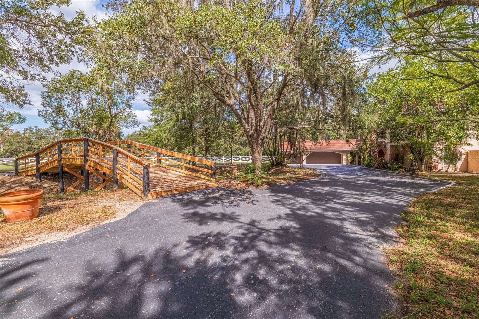 NOT IN A SUBDIVISION - Residential