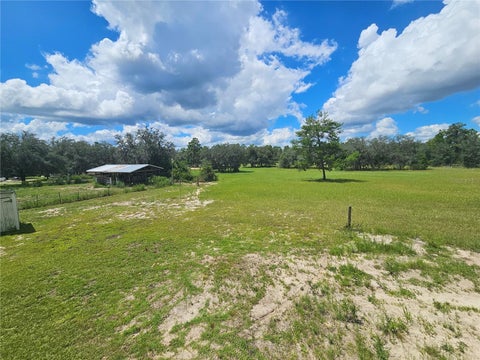 Tiny photo for 5950 NE 107th Court, Bronson, FL 32621 (MLS # OM731851)
