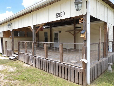 Tiny photo for 5950 NE 107th Court, Bronson, FL 32621 (MLS # OM731851)