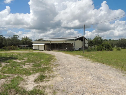 Tiny photo for 5950 NE 107th Court, Bronson, FL 32621 (MLS # OM731851)