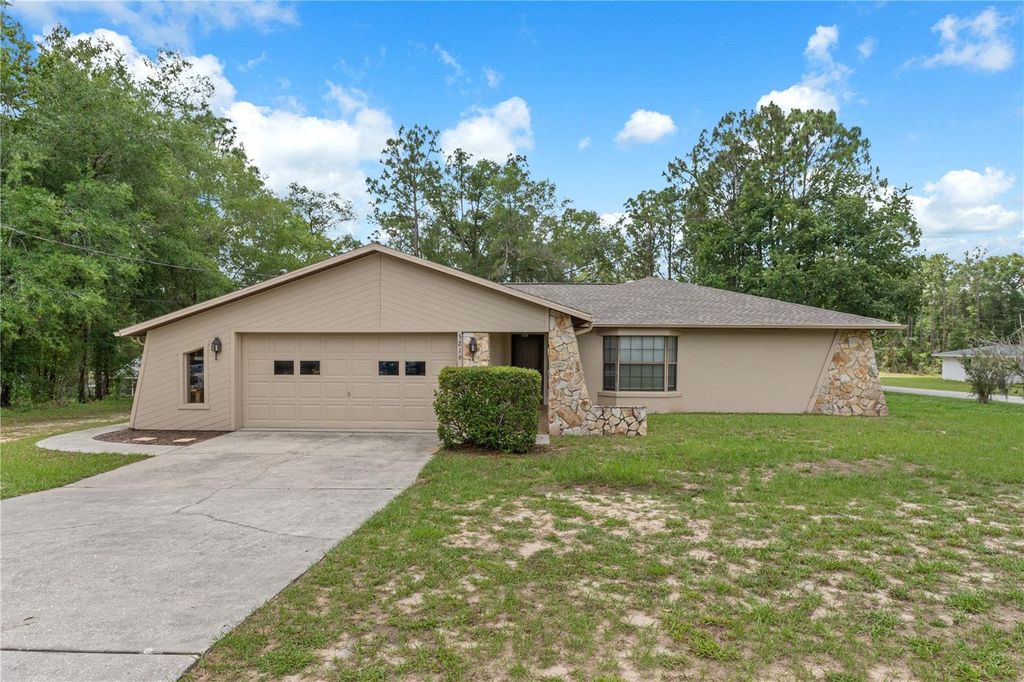 Photo of 5216 E Hopp Lane, Inverness, FL 34452 (MLS # W7886258)