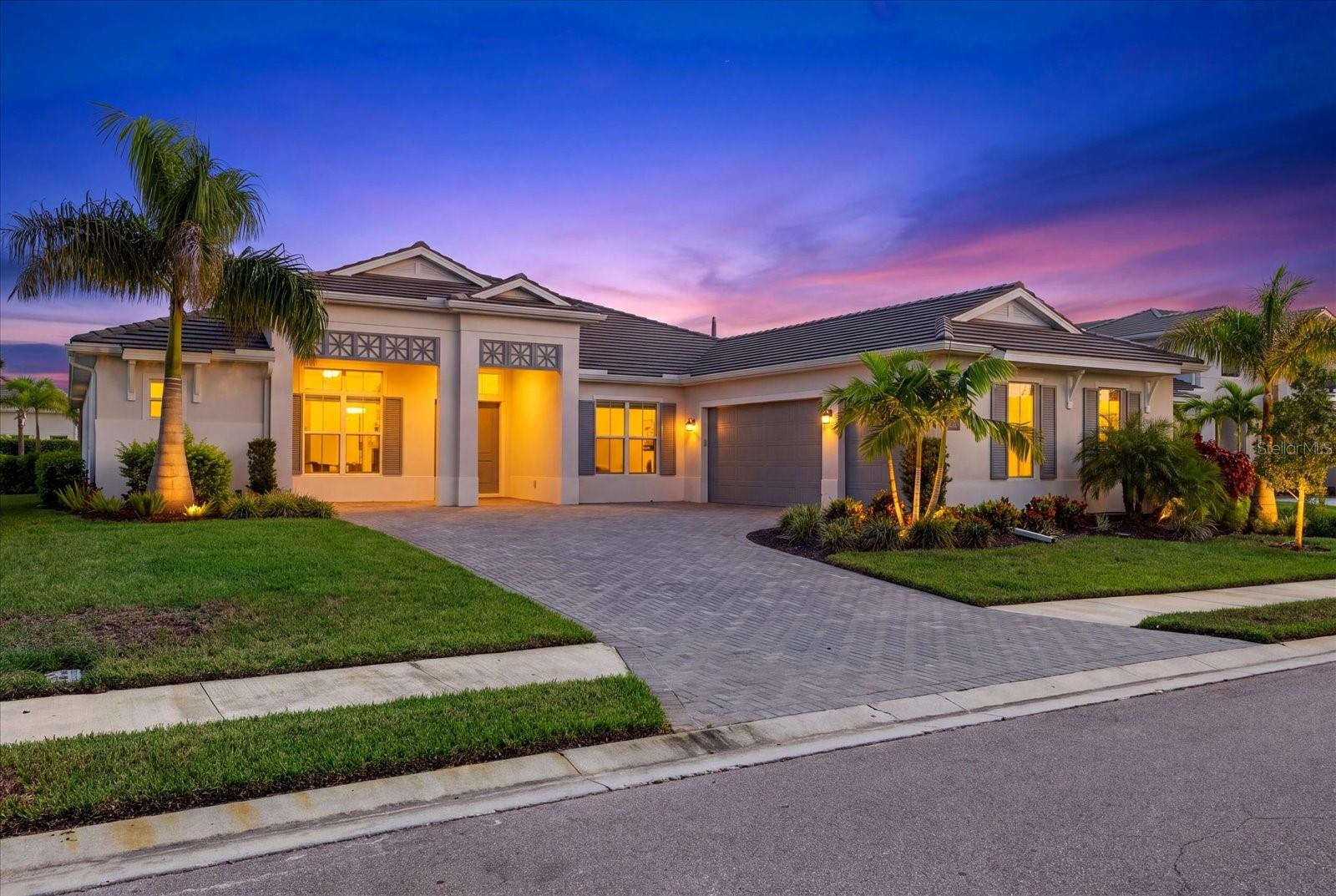 8133 NEVIS RUN, LAKEWOOD RANCH, FL, 34202 2 8133 NEVIS RUN