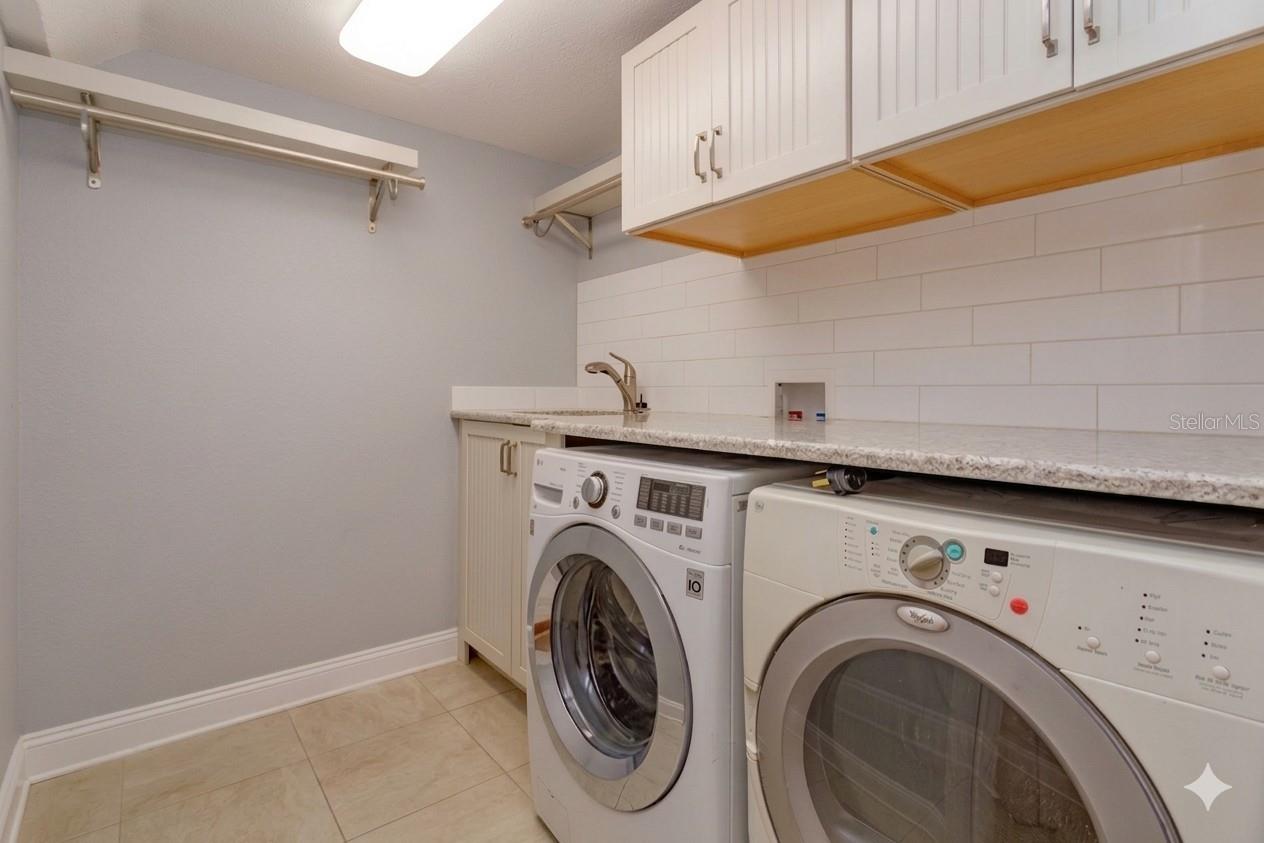 BAY HILL COVE - Residential