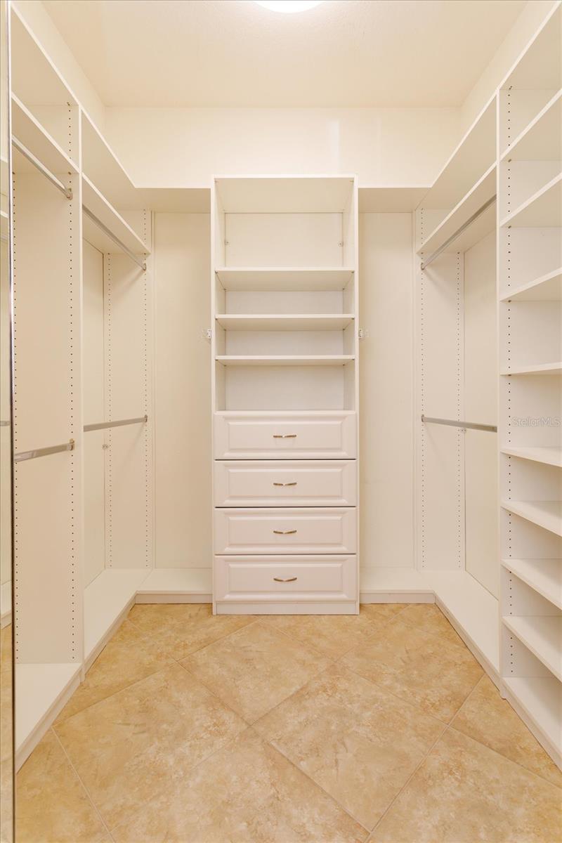 BAY HILL COVE - Residential