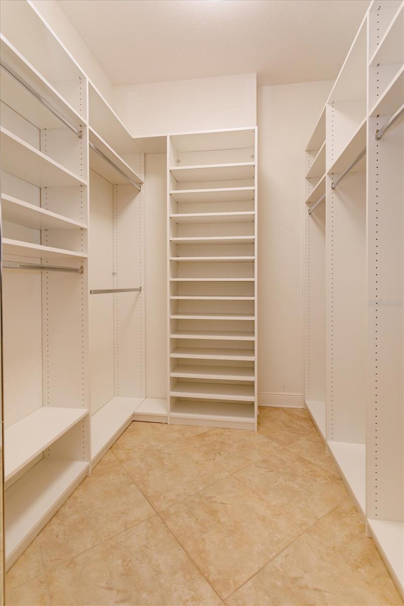 BAY HILL COVE - Residential