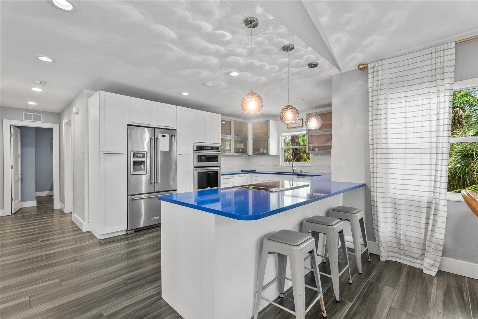 3376 S SECLUSION DRIVE, SARASOTA, FL, 34239 3 3376 S SECLUSION DRIVE