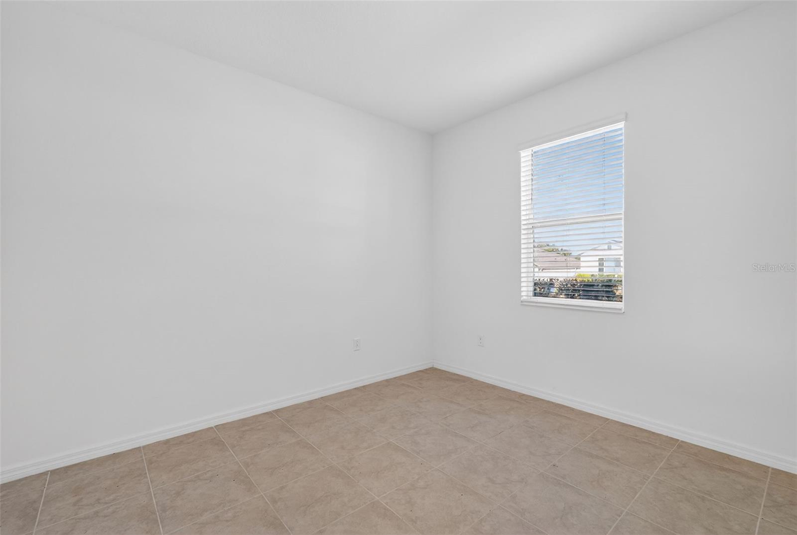 RESERVE AT LAKERIDGE - Residential