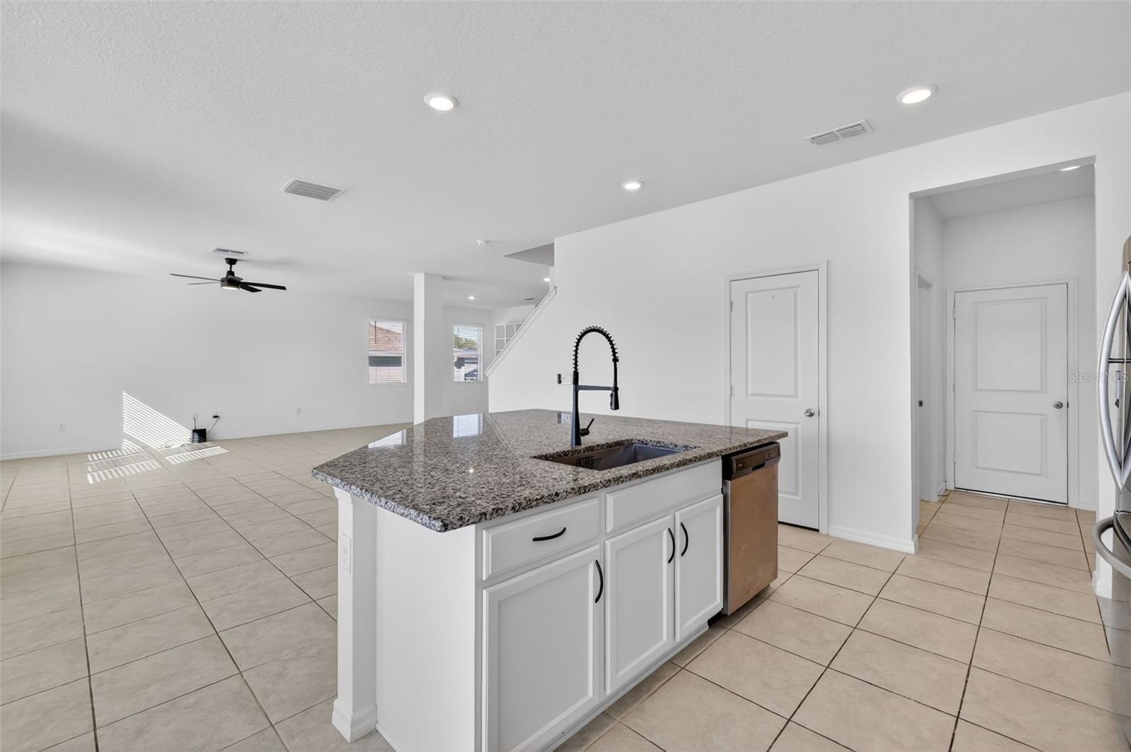 RESERVE AT LAKERIDGE - Residential