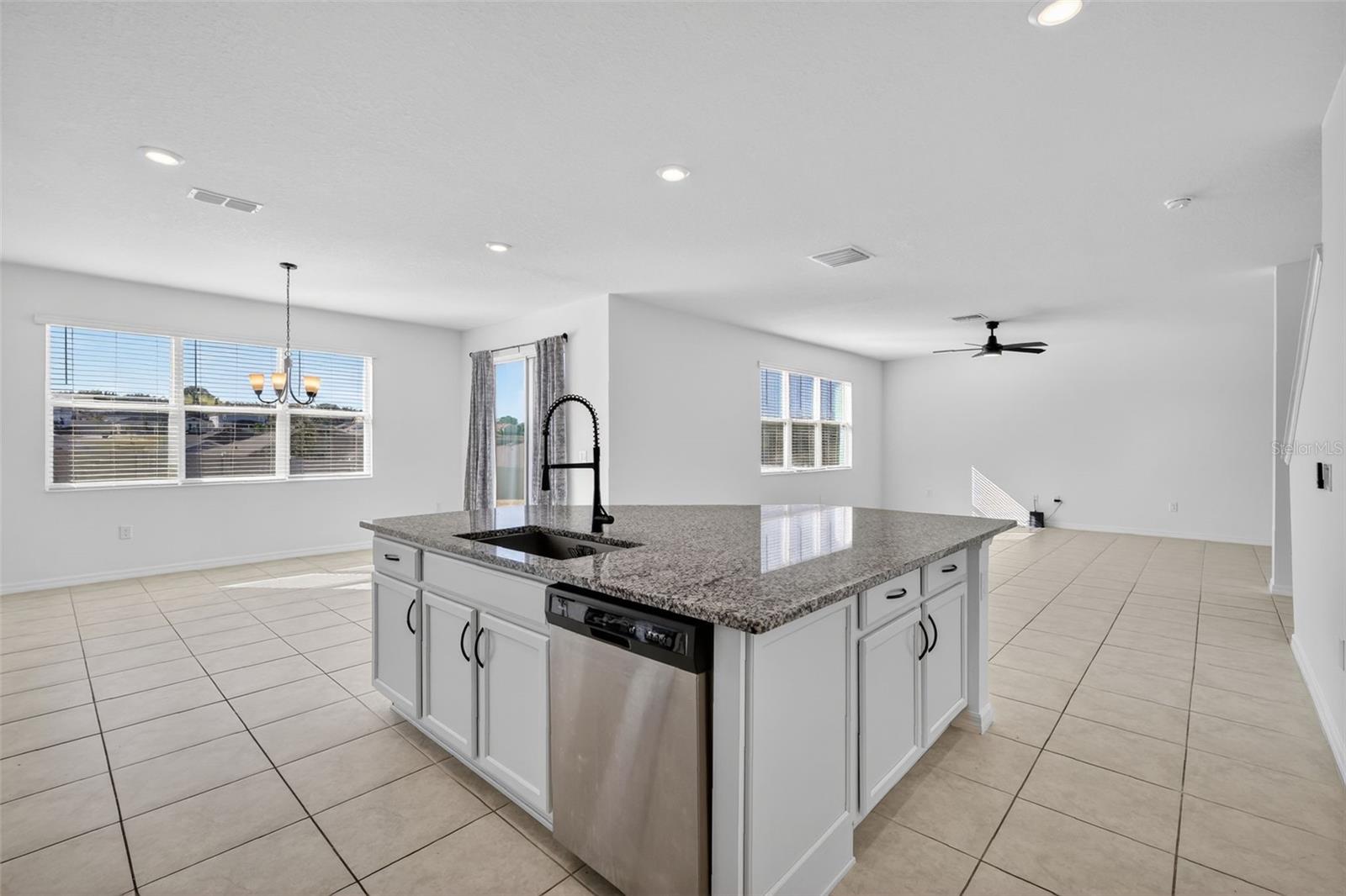 RESERVE AT LAKERIDGE - Residential