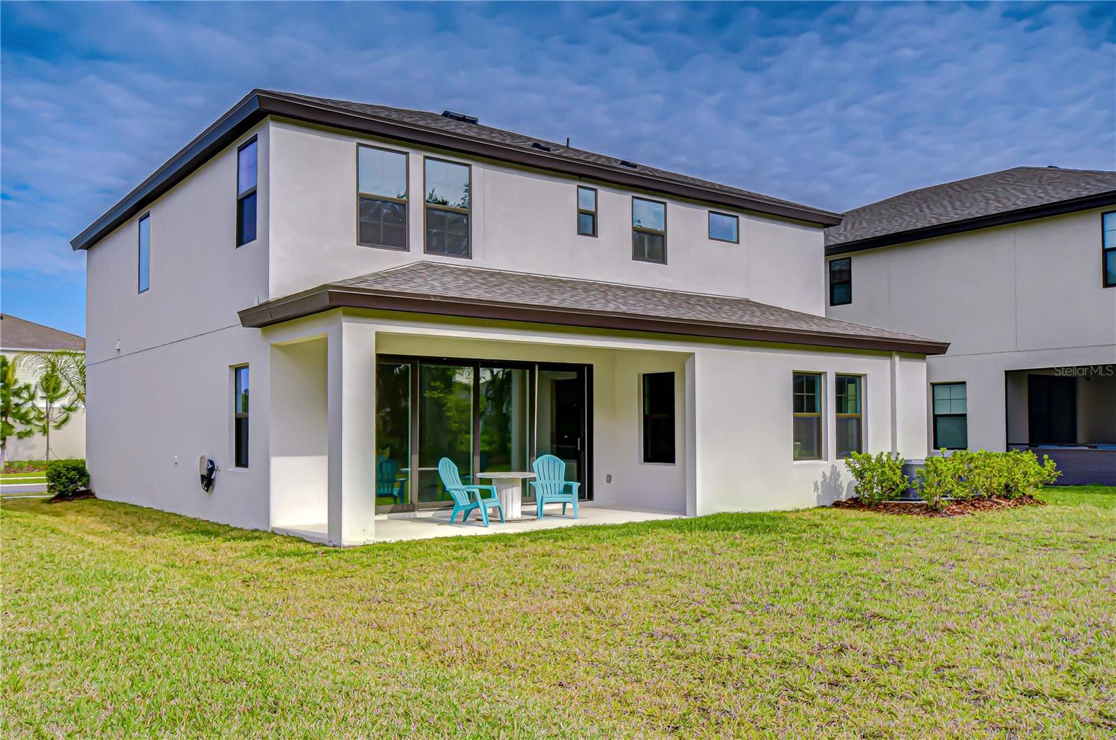 HINTON HAWKSTONE - Residential