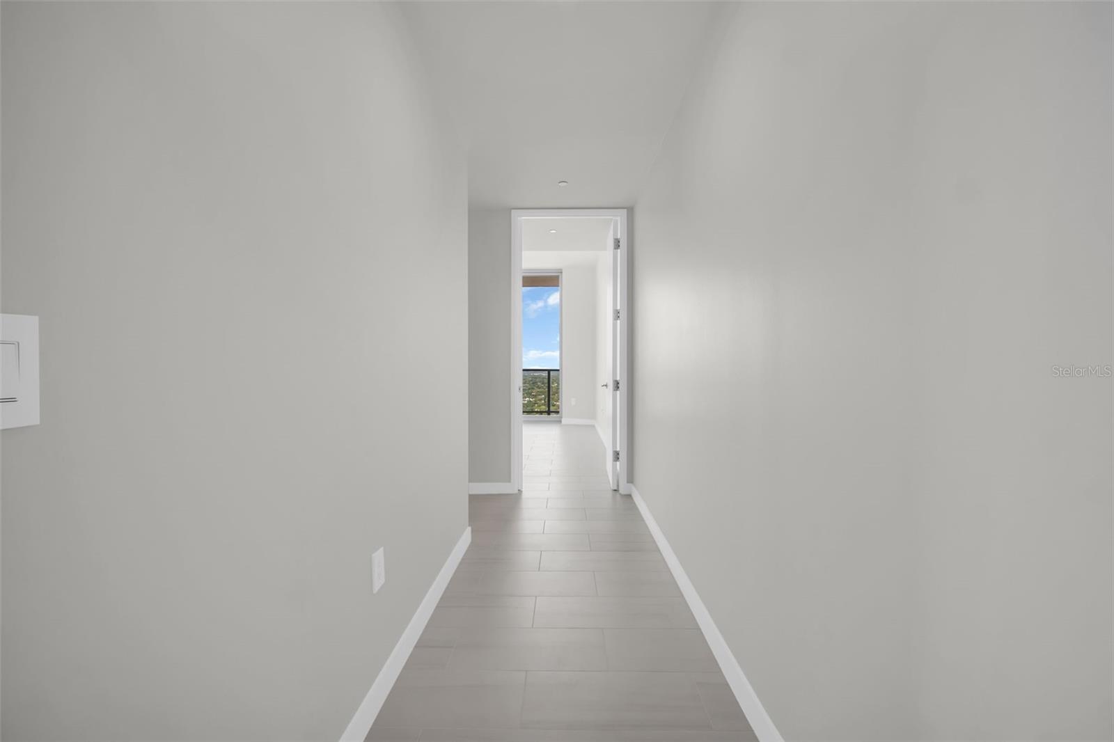 400 CENTRAL - Residential