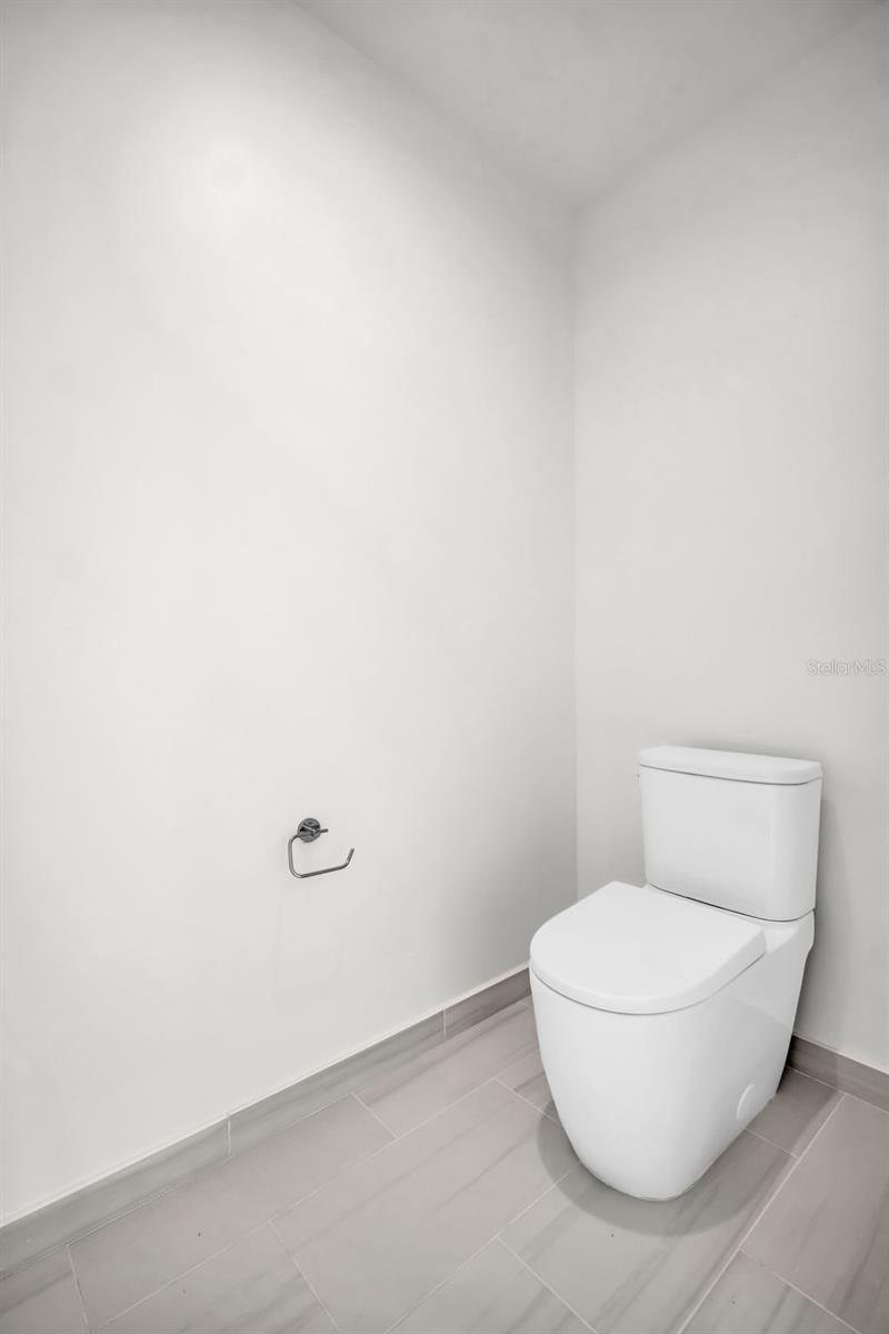 400 CENTRAL - Residential