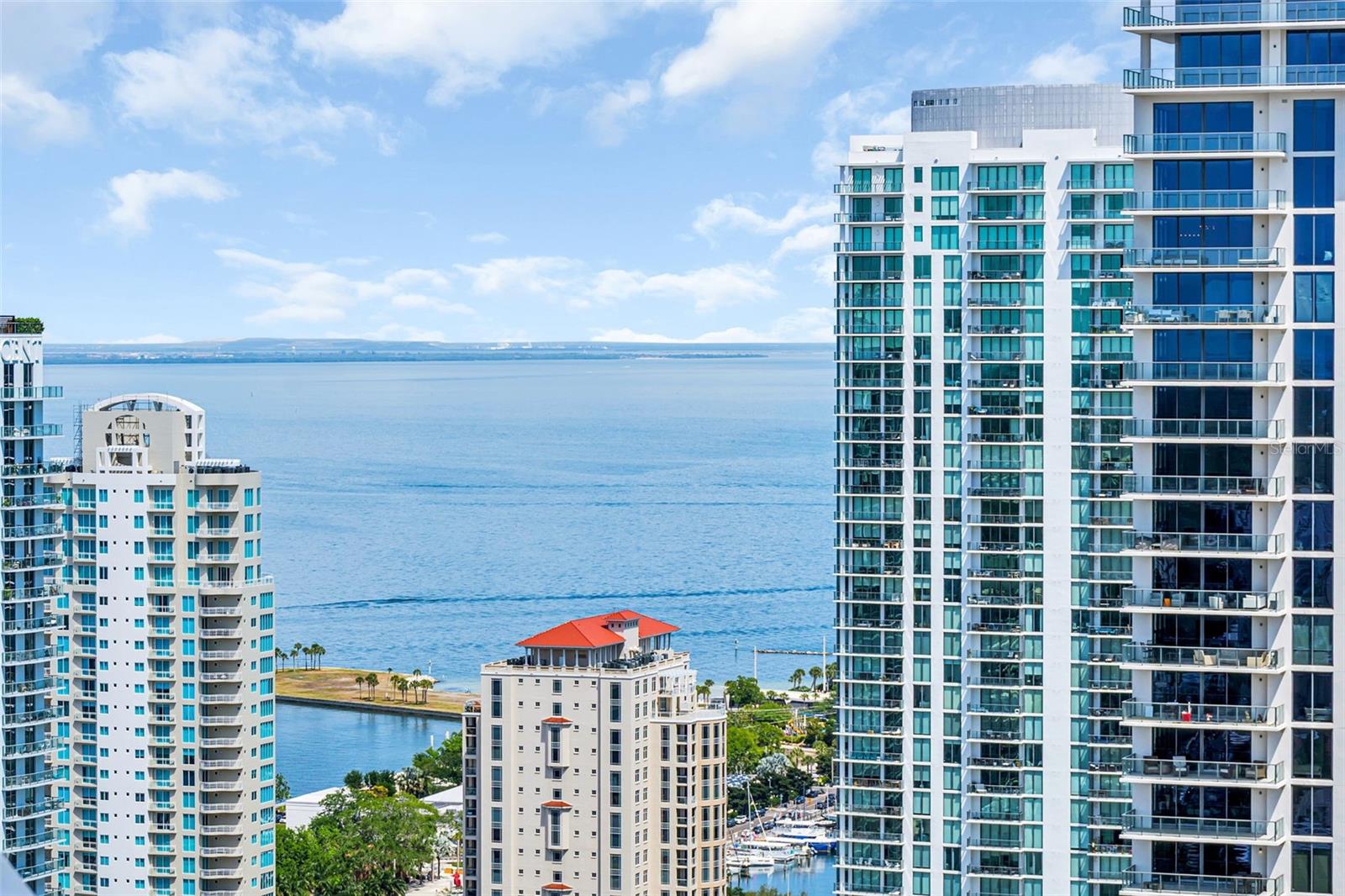 400 CENTRAL - Residential