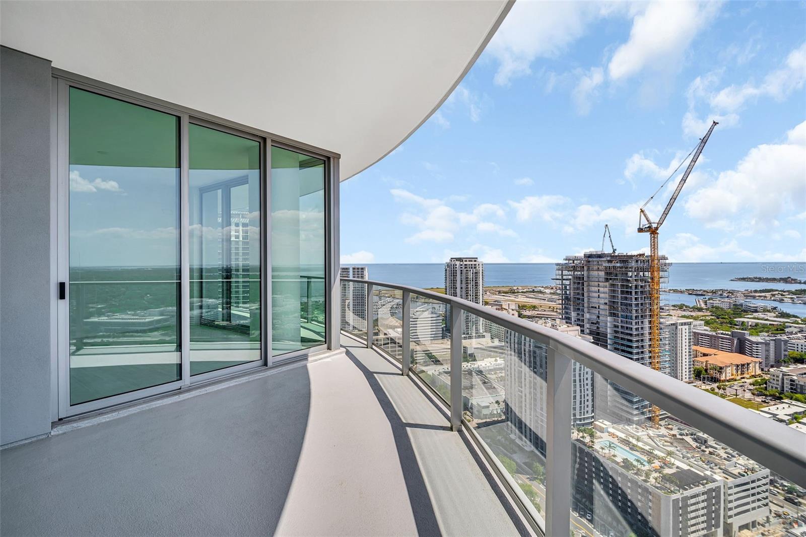 400 CENTRAL - Residential