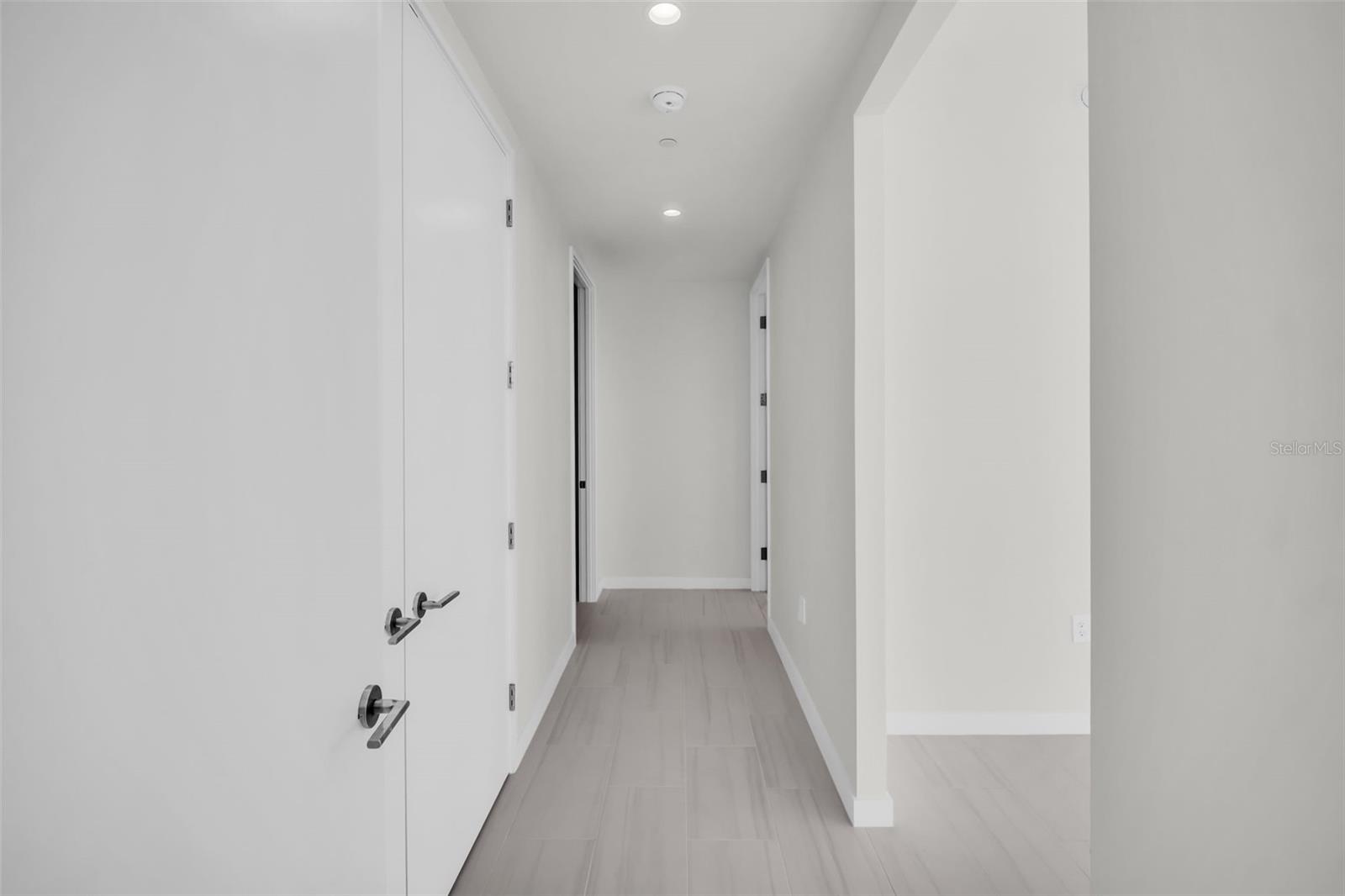 400 CENTRAL - Residential