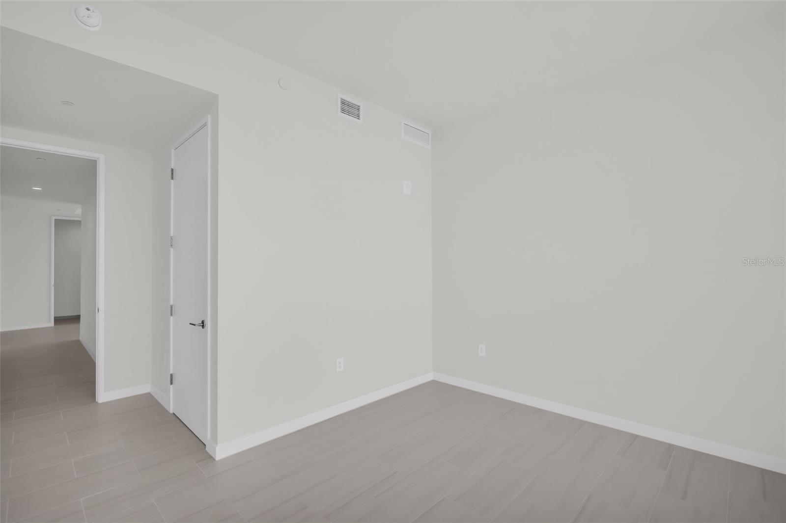 400 CENTRAL - Residential