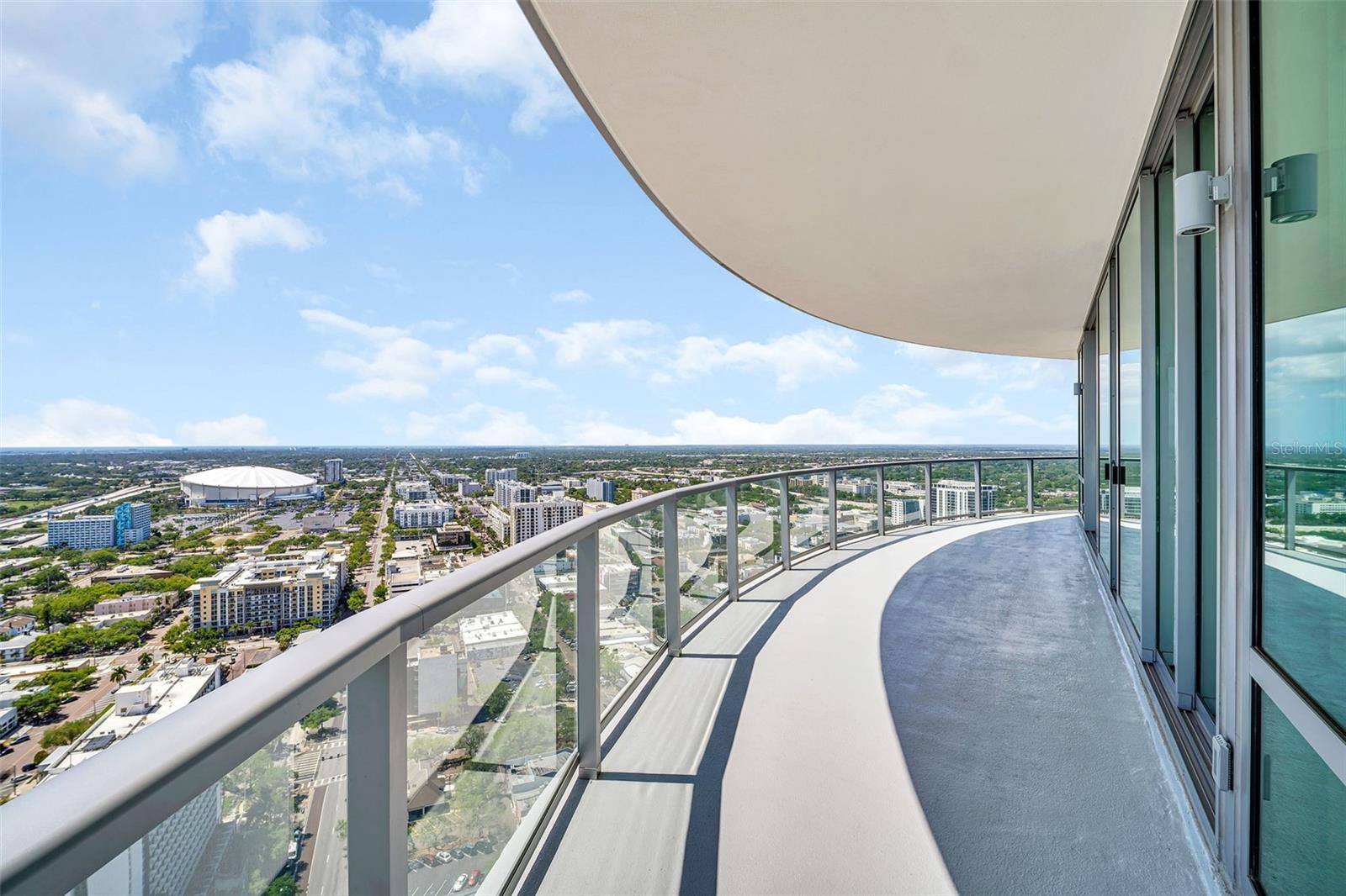 400 CENTRAL - Residential