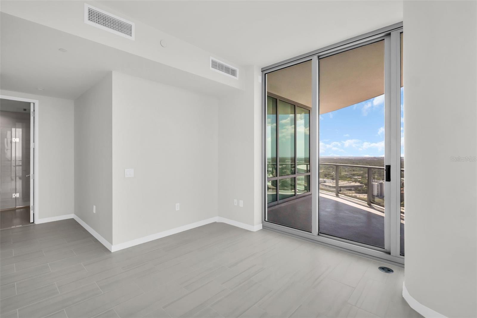 400 CENTRAL - Residential