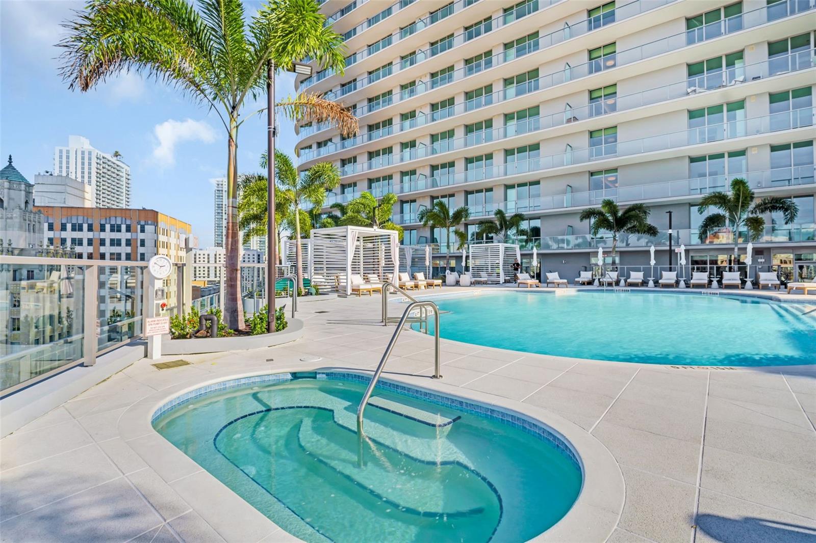 400 CENTRAL - Residential