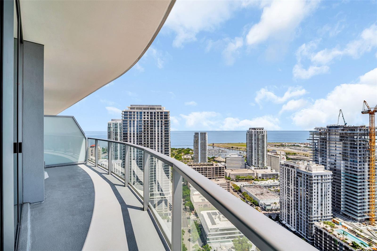 400 CENTRAL - Residential