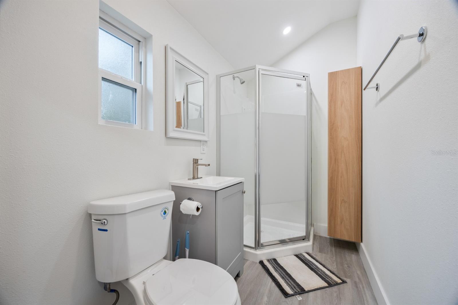 VENSETTA PARK ADD - Residential Lease