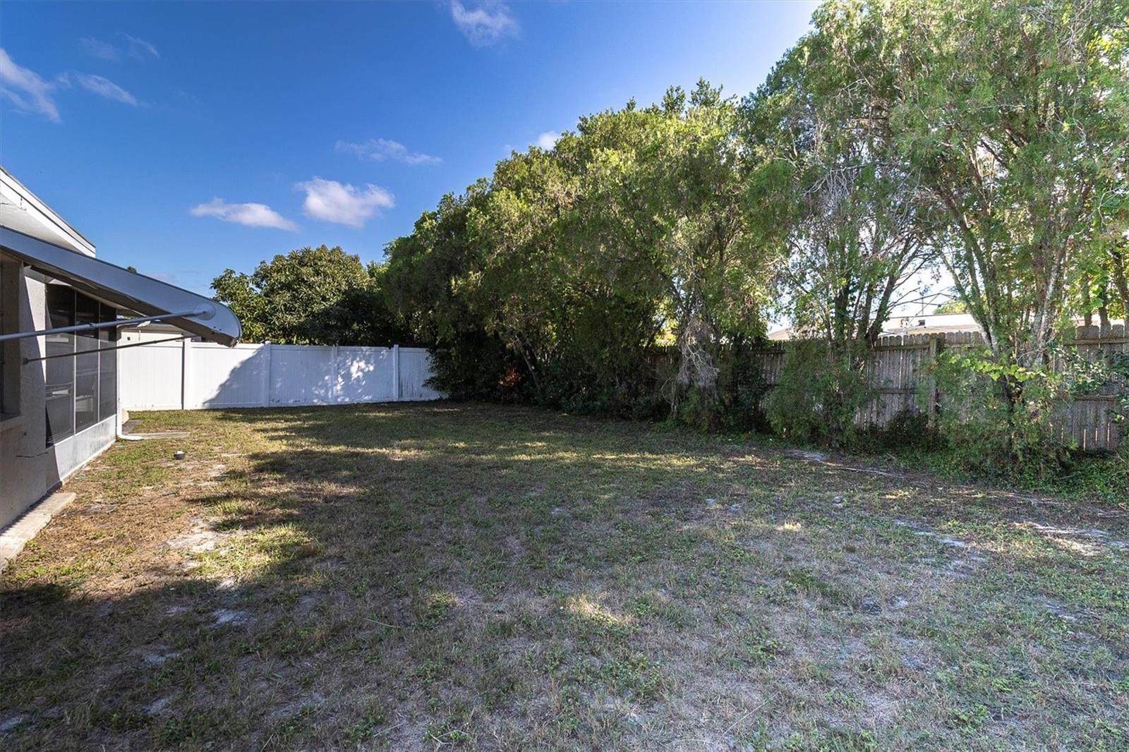 HOLIDAY LAKE ESTATES - Residential