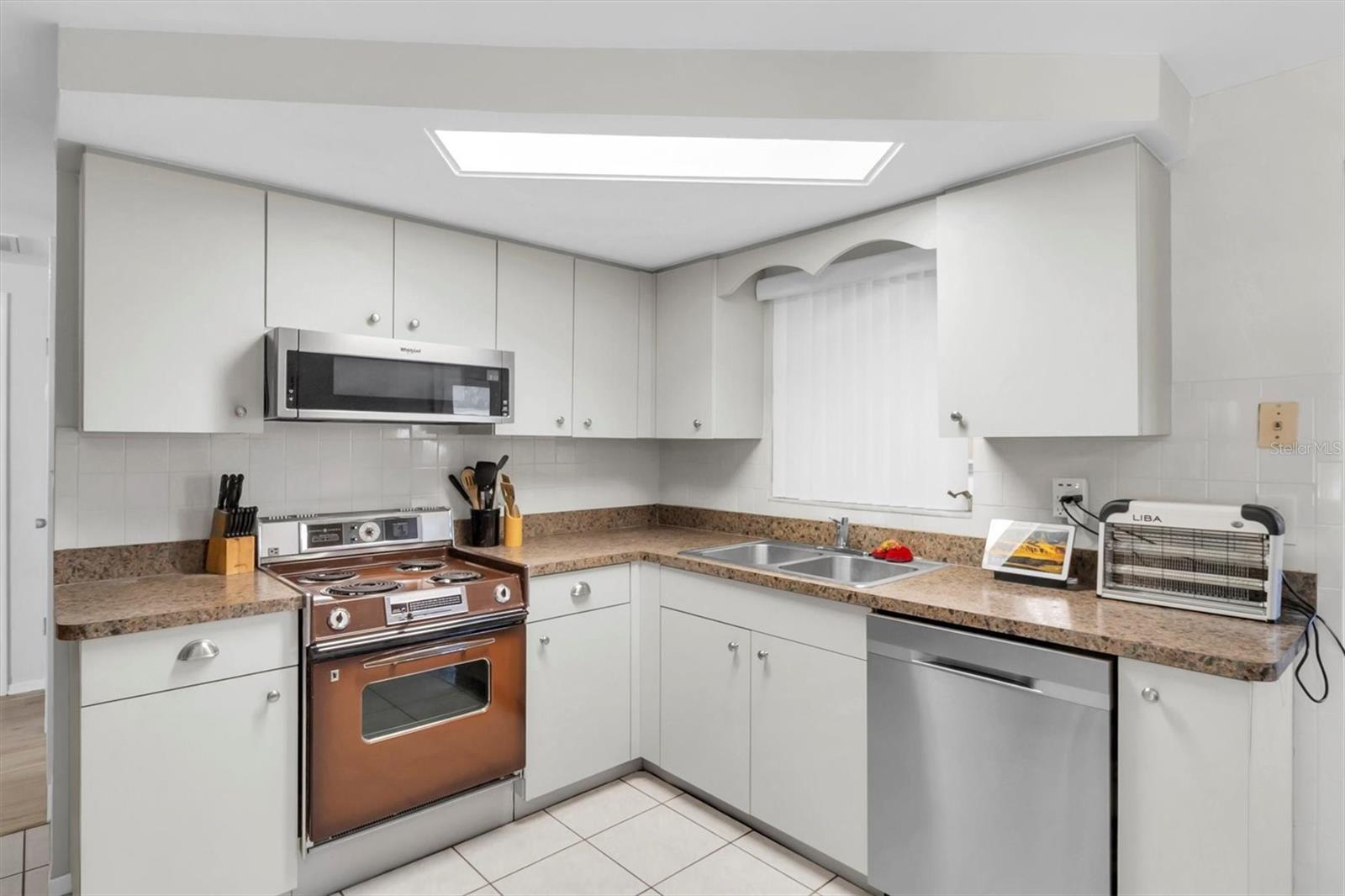 HOLIDAY LAKE ESTATES - Residential