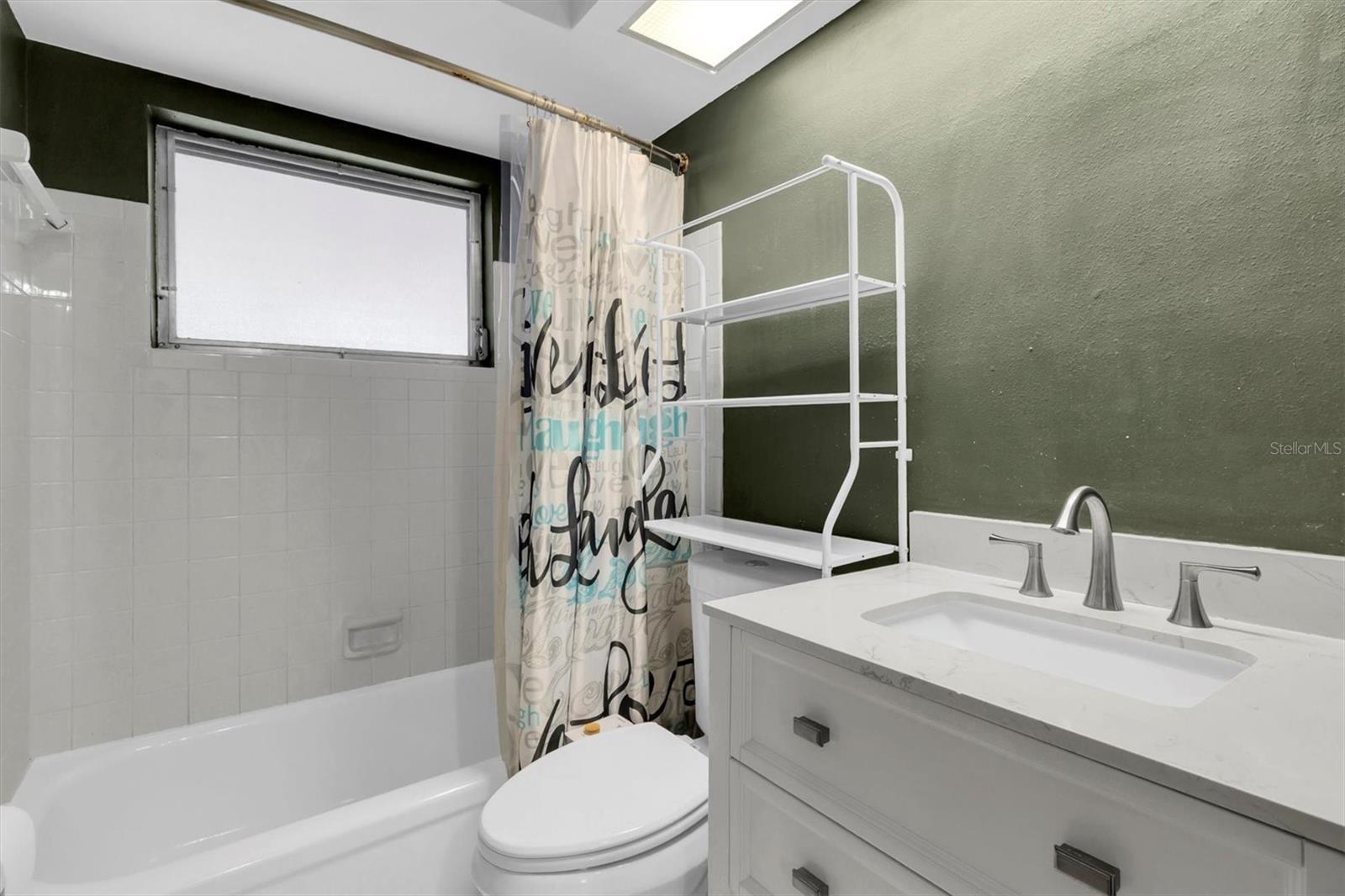 HOLIDAY LAKE ESTATES - Residential