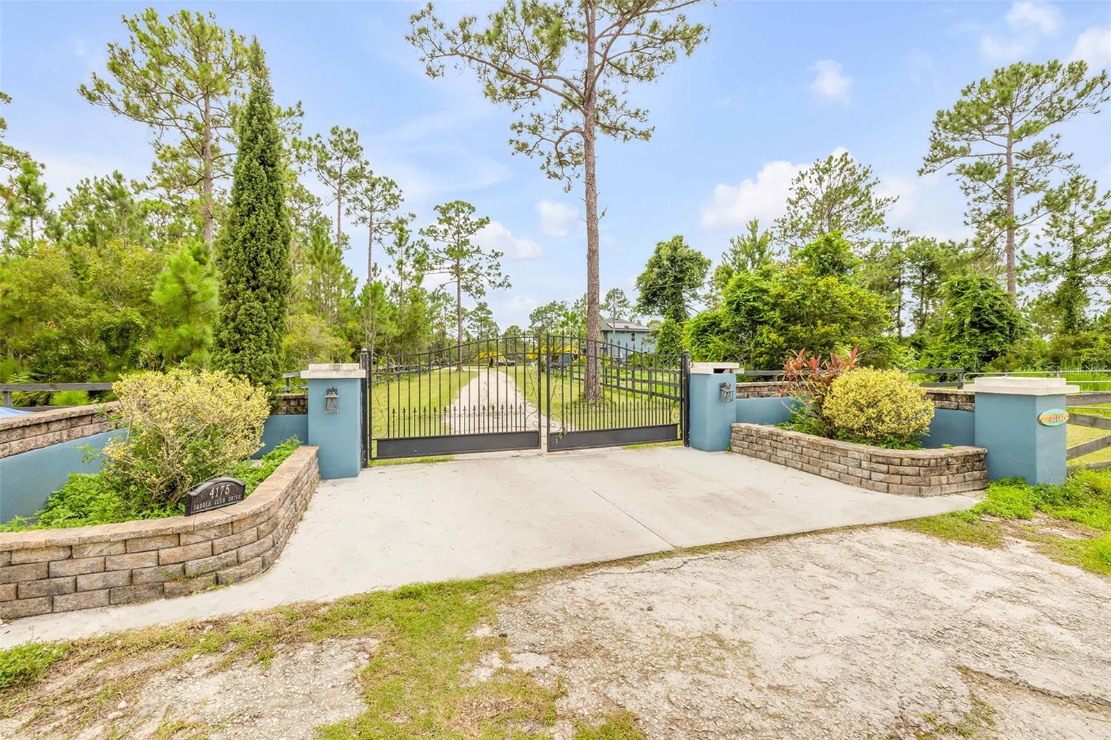 4175 SADDLE CLUB DRIVE