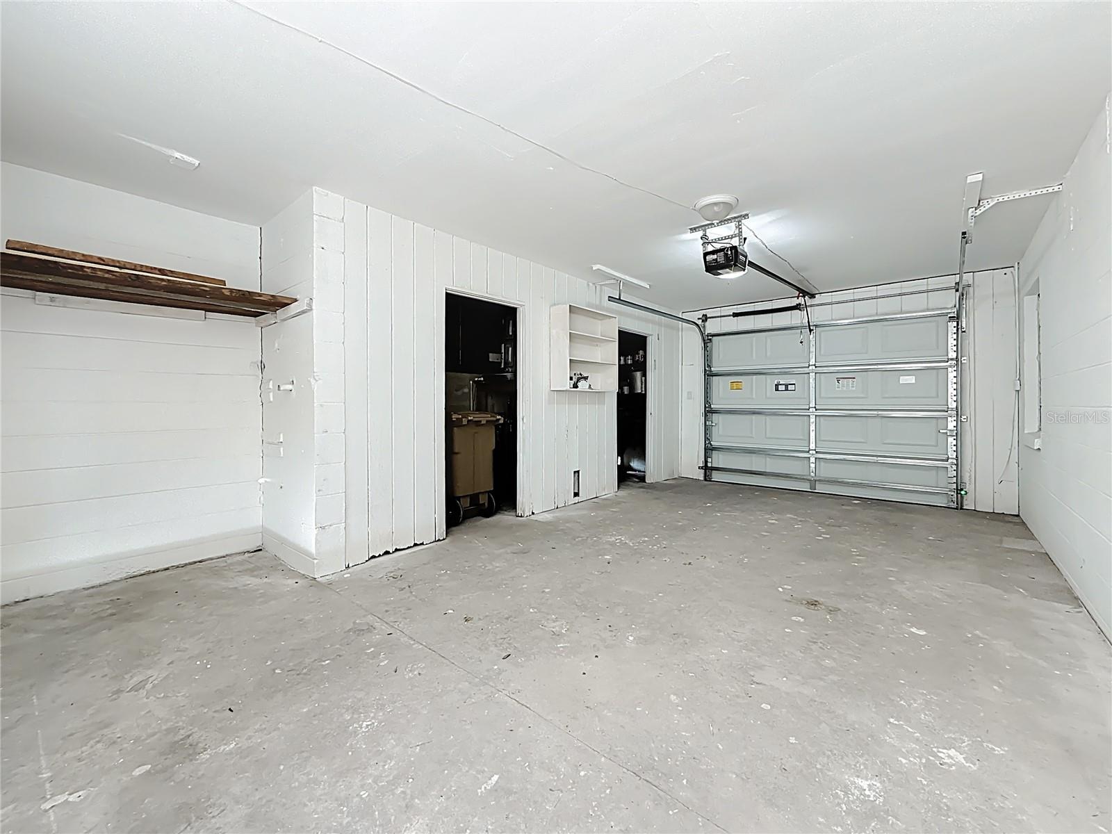 ISLAND ESTATES UNIT 1 SEC A - Residential Lease