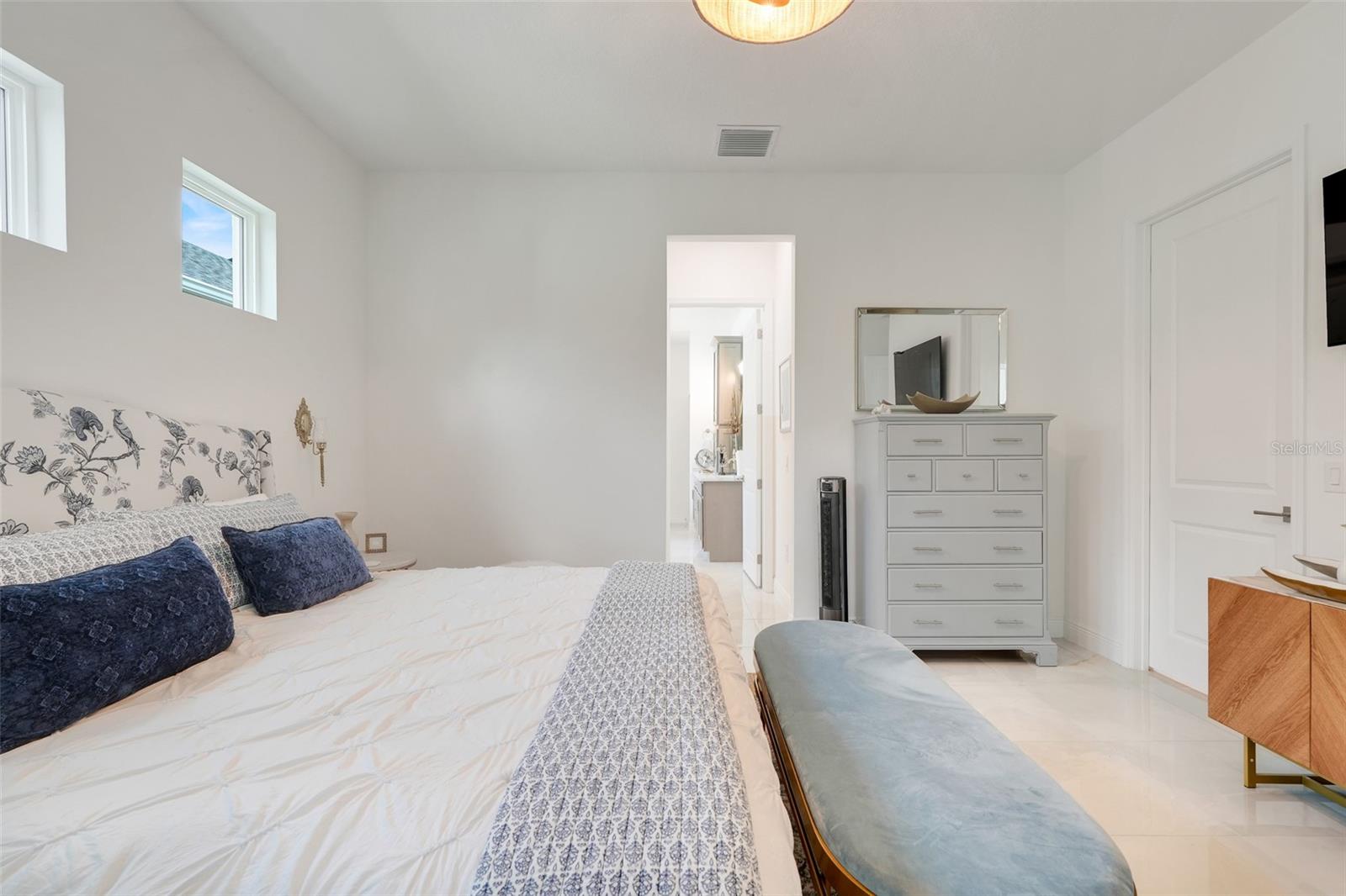 LAKES OF MOUNT DORA - Residential