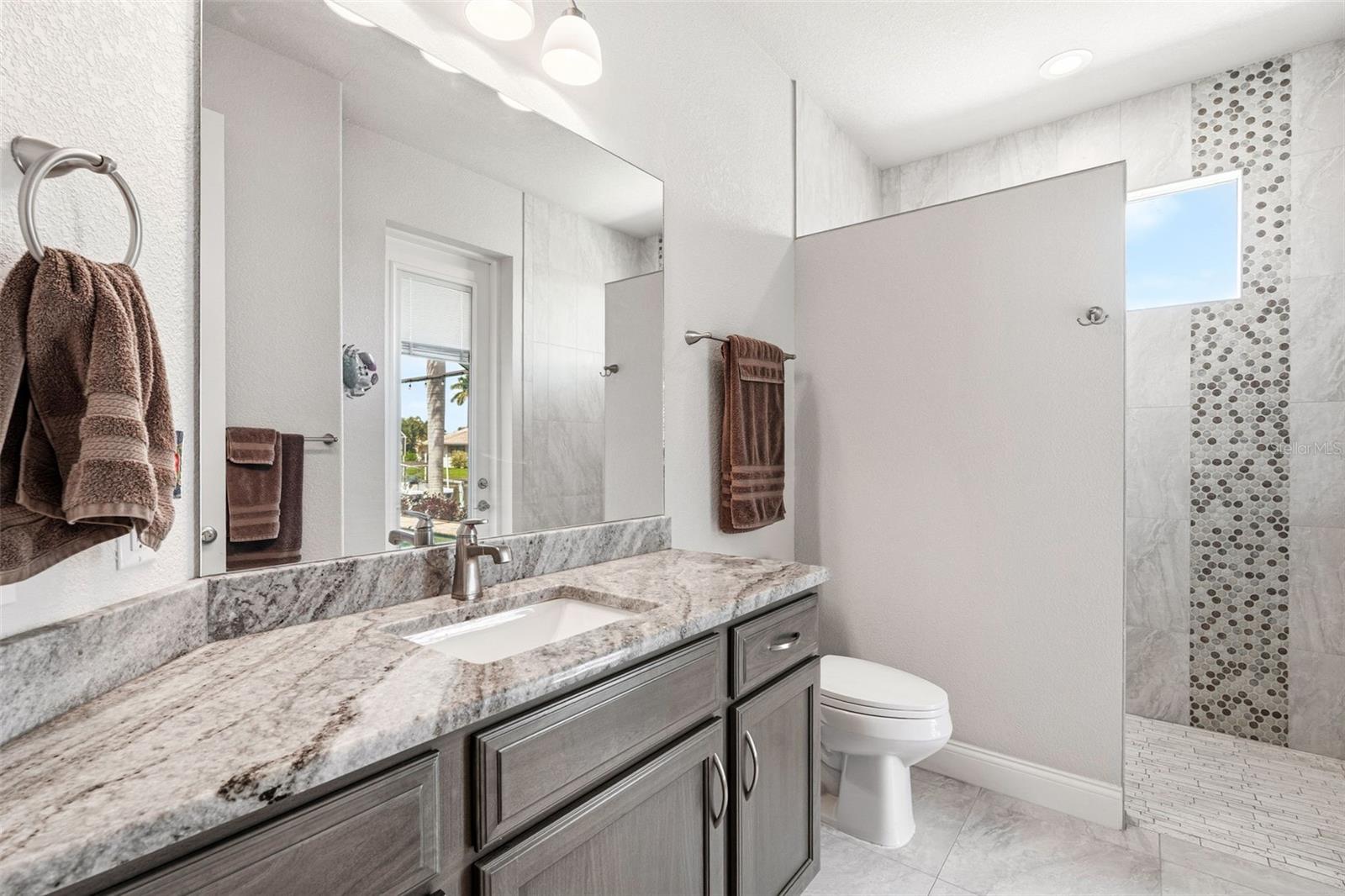 PUNTA GORDA ISLES SEC 15 - Residential