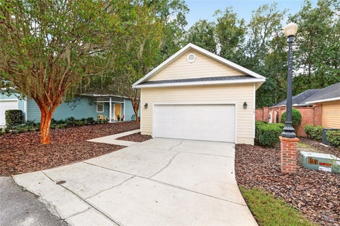 79 Nw 48th Boulevard 16, Gainesville, FL 32607