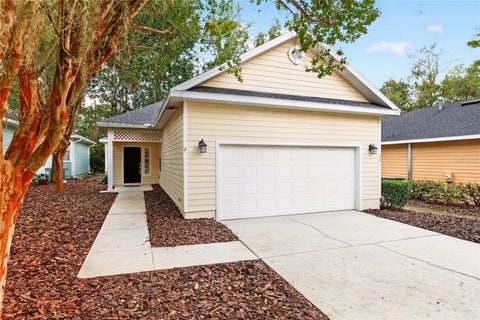 79 Nw 48th Boulevard 16, Gainesville, FL 32607