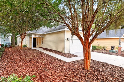 79 Nw 48th Boulevard 16, Gainesville, FL 32607
