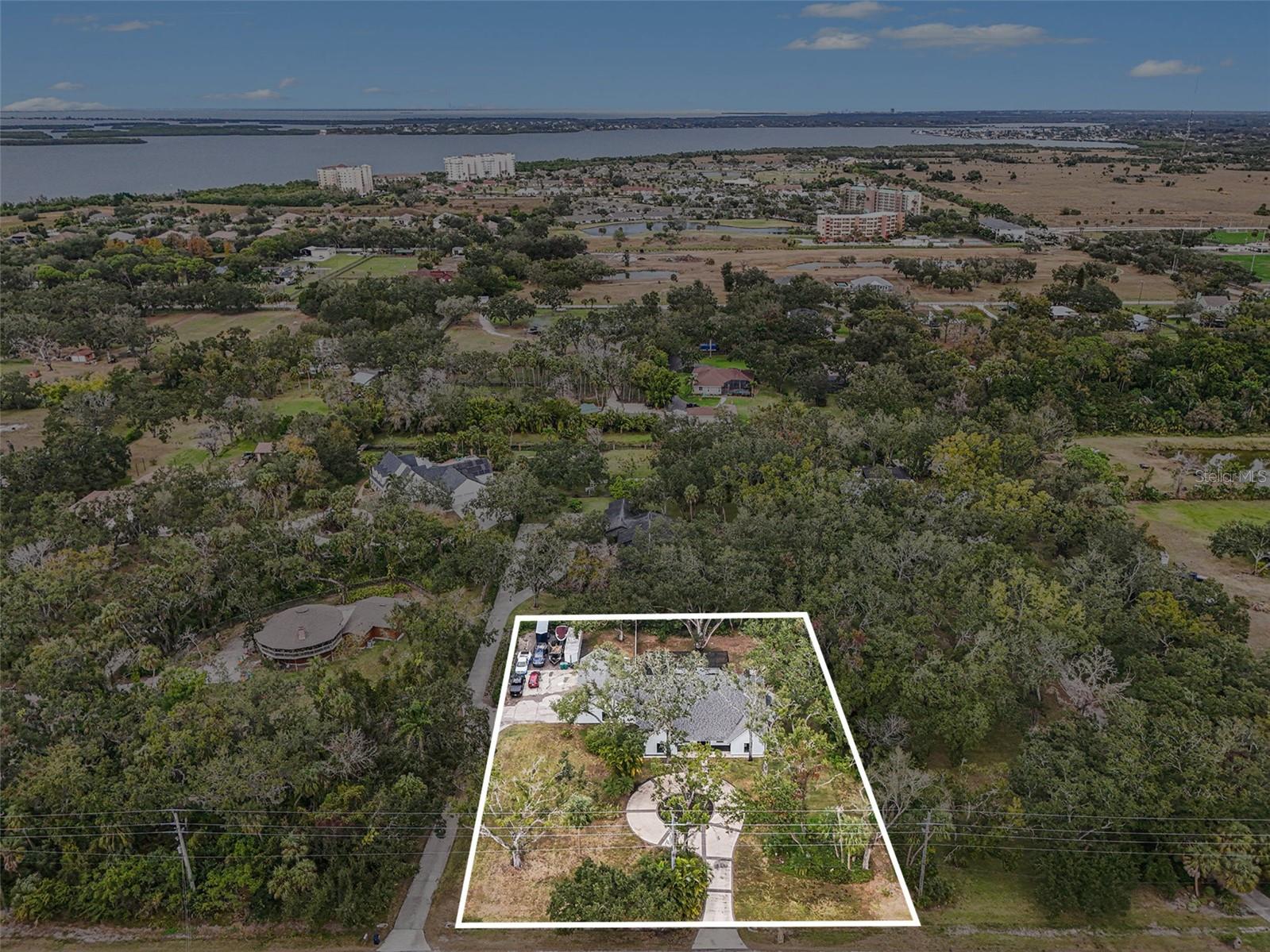 OAK HAMMOCK - Residential