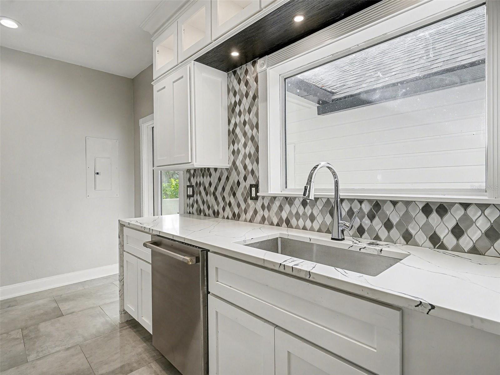 OAK HAMMOCK - Residential