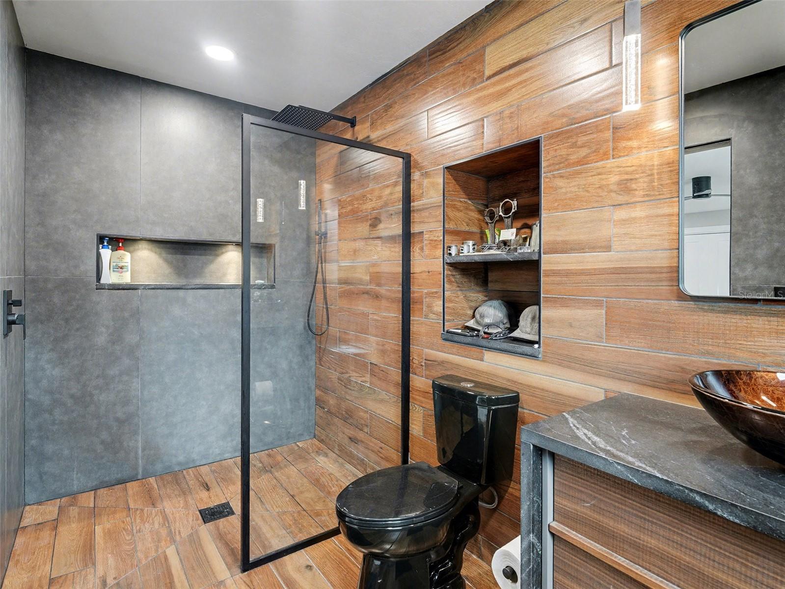 OAK HAMMOCK - Residential