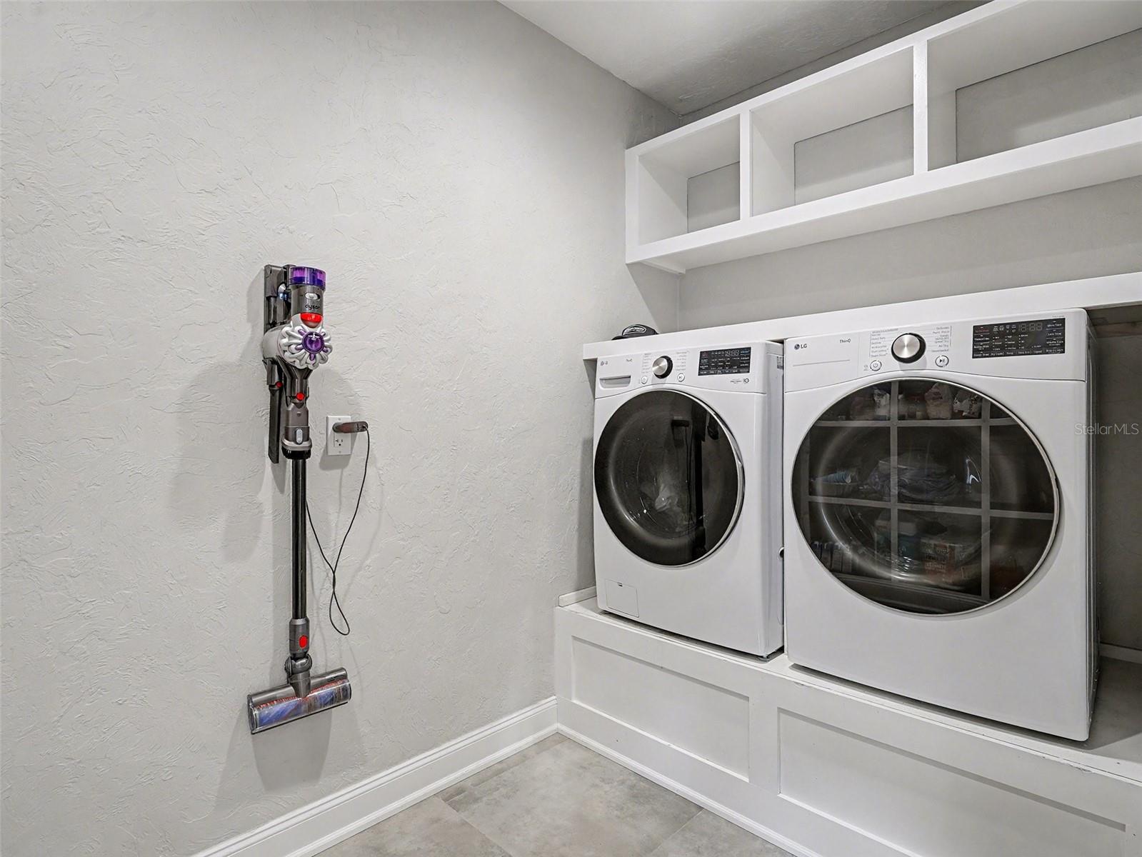 OAK HAMMOCK - Residential