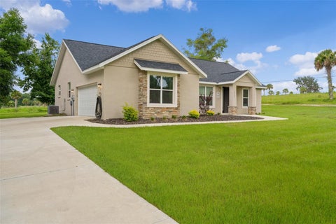 Tiny photo for 2525 SW 7th Avenue, Ocala, FL 34471 (MLS # OM727535)