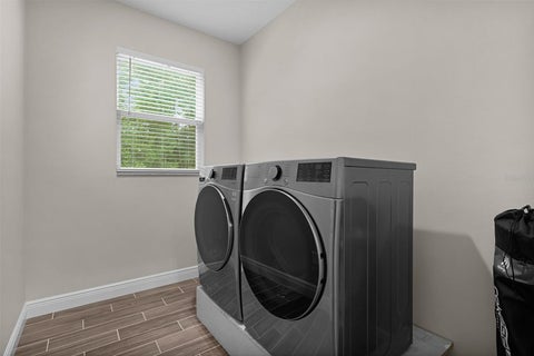 Tiny photo for 2525 SW 7th Avenue, Ocala, FL 34471 (MLS # OM727535)