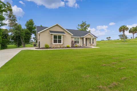 Tiny photo for 2525 SW 7th Avenue, Ocala, FL 34471 (MLS # OM727535)