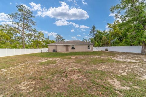 Tiny photo for 3 Locust Loop, Ocala, FL 34472 (MLS # OM721867)