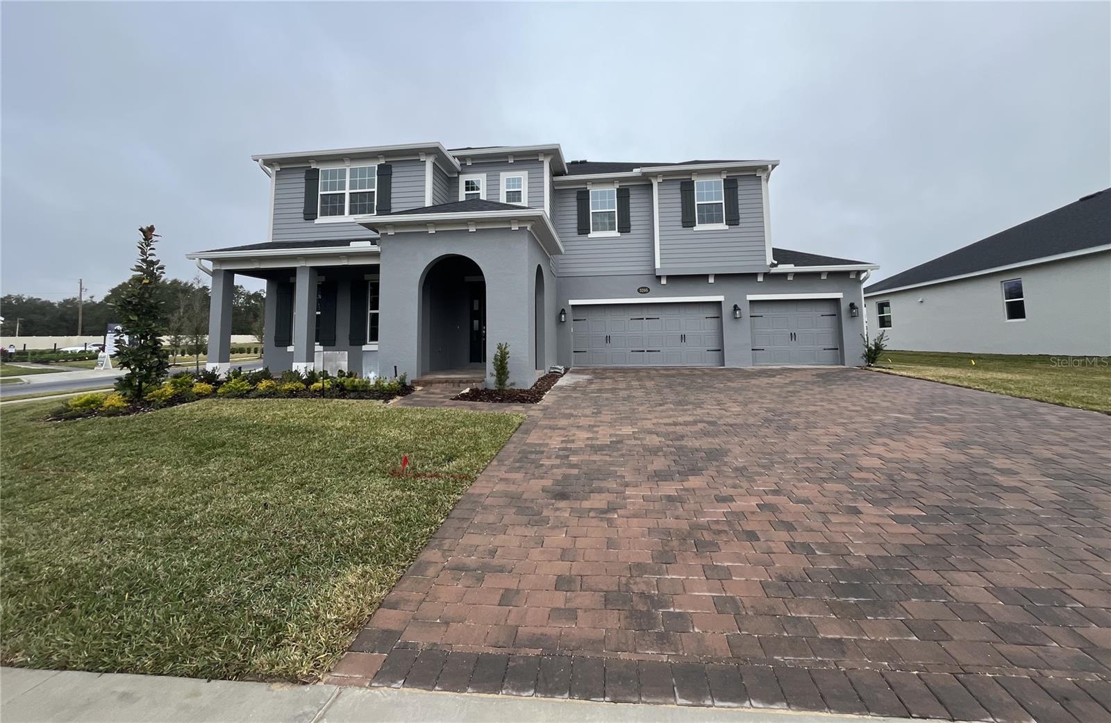 3295 ROSEVILLE DRIVE