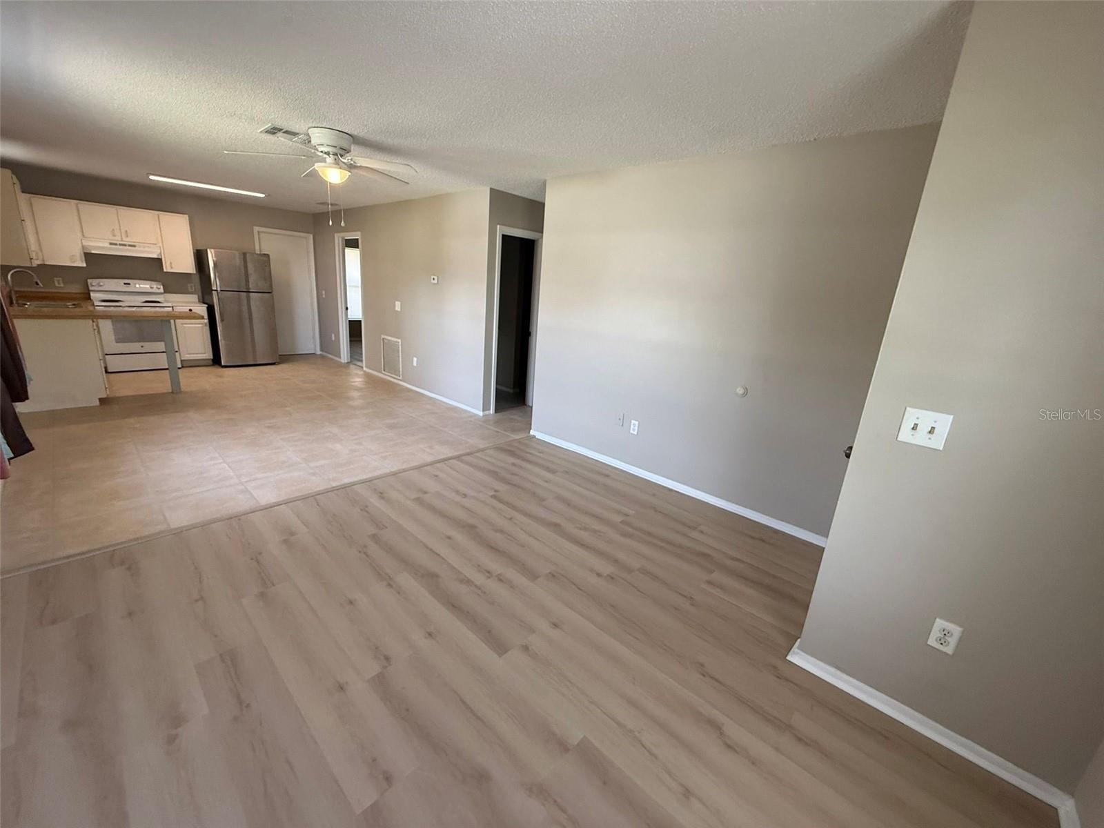 PORT CHARLOTTE SEC 63 - Residential Lease